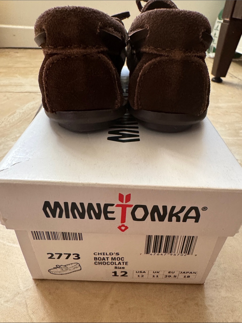NWT Minnetonka Kids Chocolate Brown Boat Moccasins Size 12